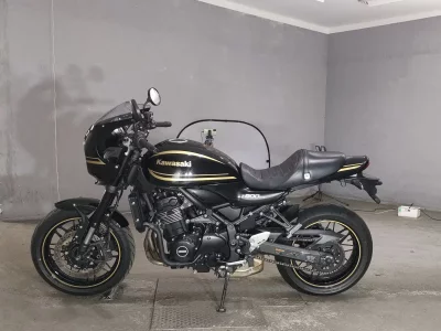 Kawasaki Z900RSKAFE