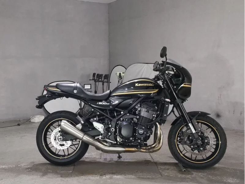 Kawasaki Z900RSKAFE