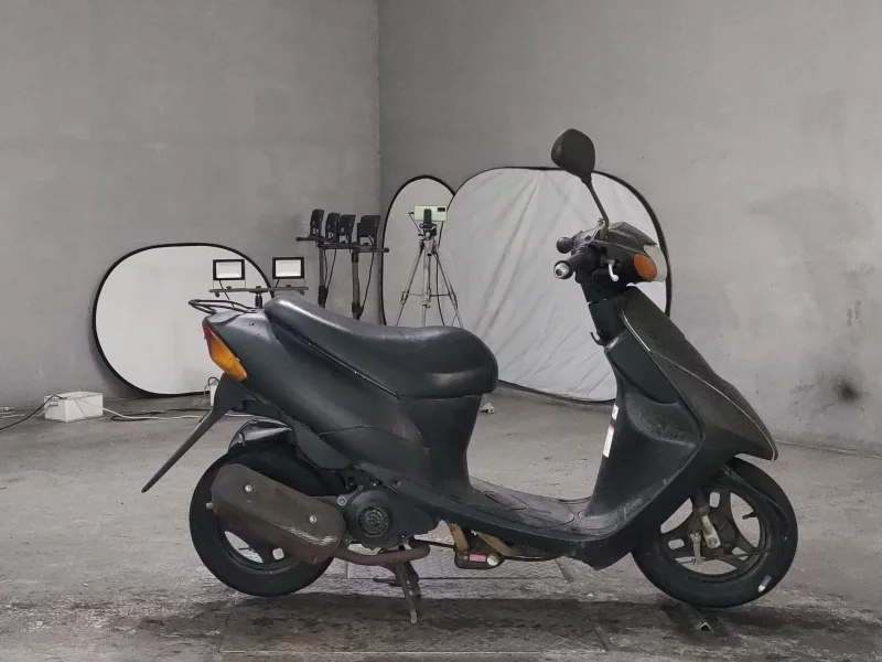Suzuki LET S2