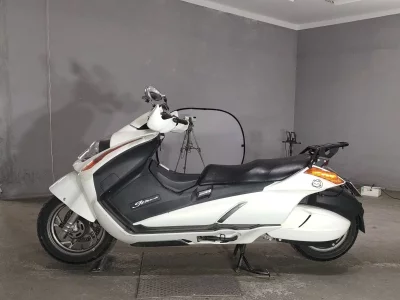 Suzuki GEMMA250