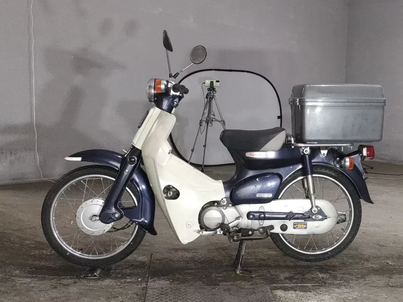 Honda SUPER CUB90
