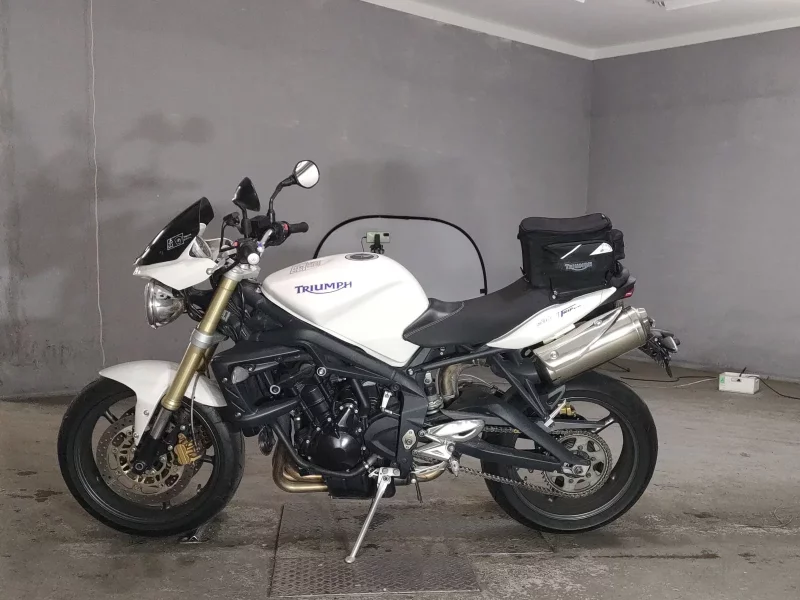 Triumph TRIUMPH STREET TRIPLE