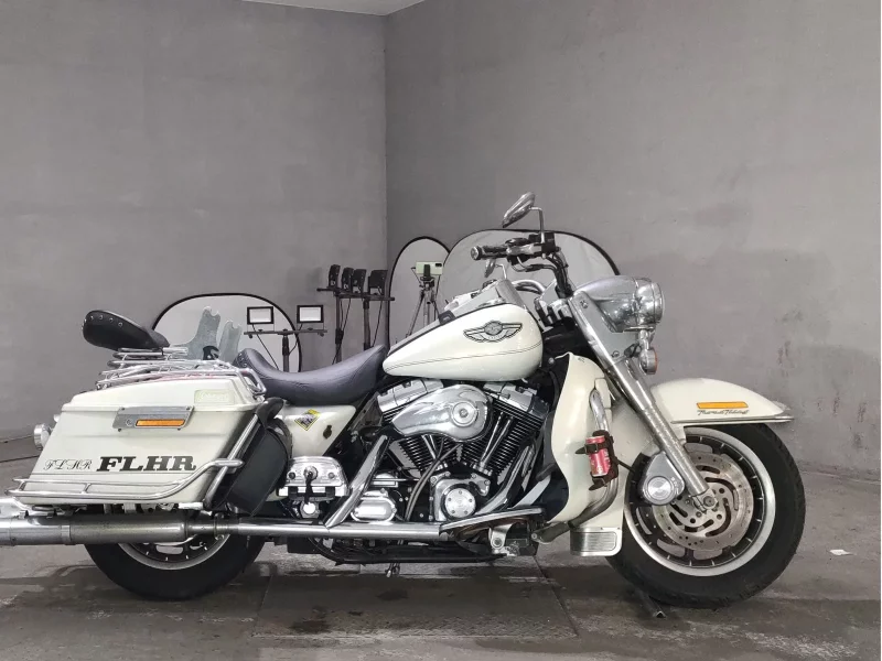 Harley-Davidson HARLEY FLHR1450