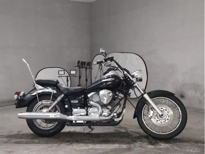 Yamaha DRAGSTAR 250 лот № 8607 оценка 4  с аукциона в Японии