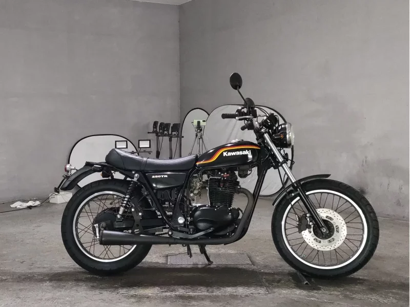 Kawasaki 250TR