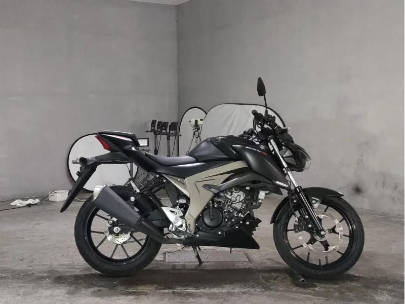 Suzuki GSX-S125