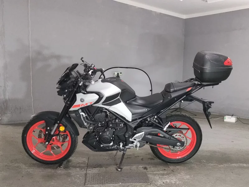 Yamaha MT-25