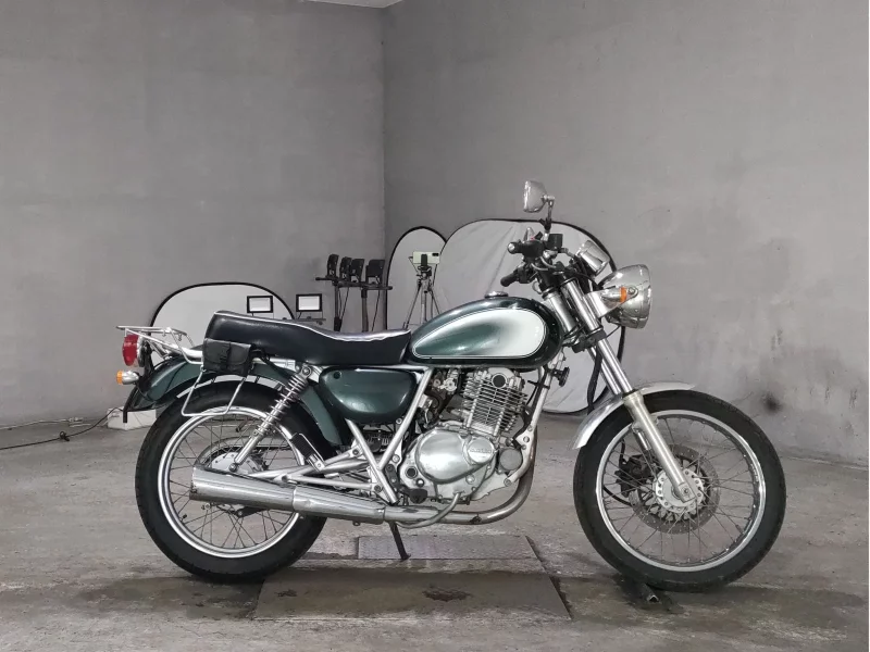 Suzuki ST250E