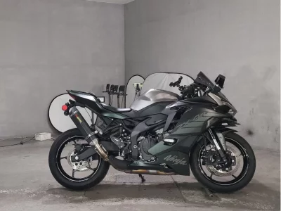 Kawasaki NINJA ZX-4R SE  с аукциона в Японии