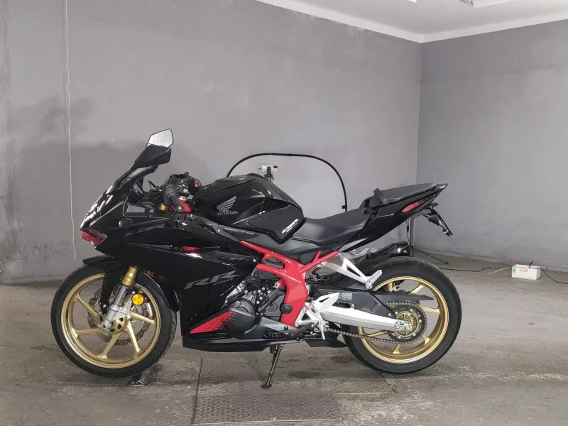 Honda CBR250RR