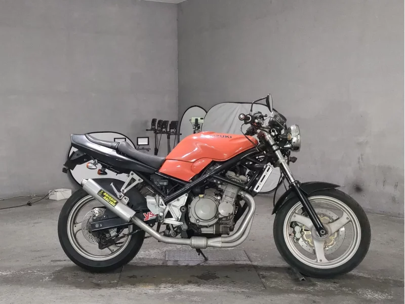 Suzuki BANDIT250-1