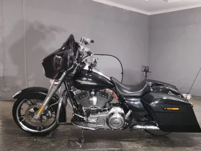 Harley-Davidson HARLEY FLHX1690  с аукциона в Японии