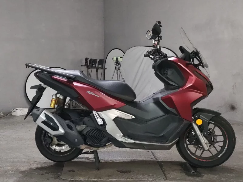 Honda ADV160