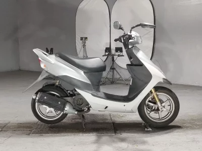 Suzuki ZZ