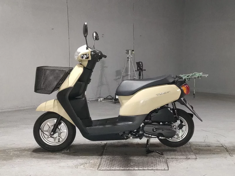 Honda TACT BASIC