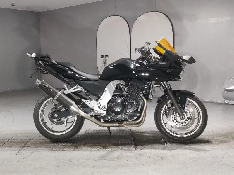 Kawasaki Z750S