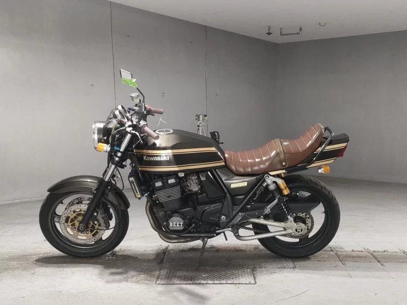 Kawasaki ZRX400
