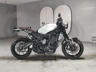 Yamaha XSR900