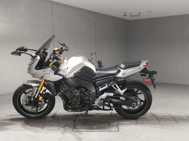 Yamaha FZ-1 FEATHER