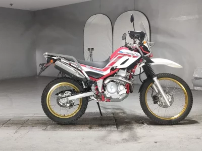 Yamaha SEROW 250
