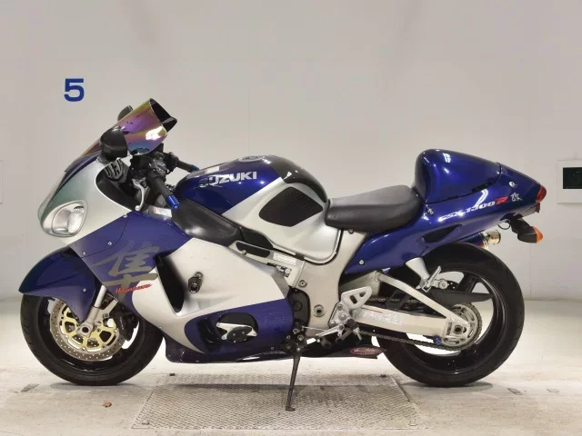 Suzuki GSX1300R HAYABUSA