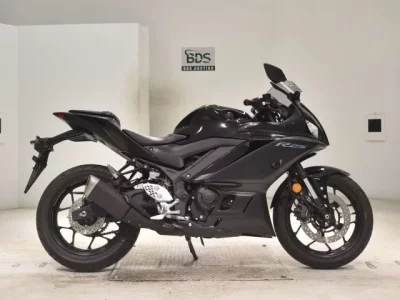 Yamaha YZF-R25A