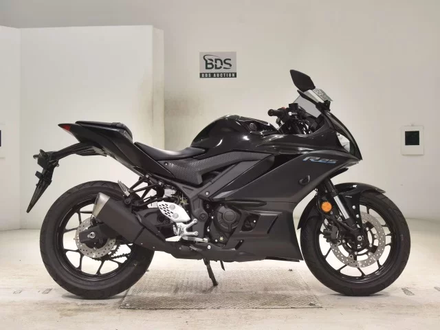 Yamaha YZF-R25A