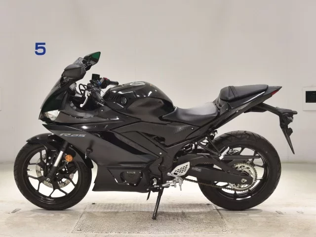 Yamaha YZF-R25A