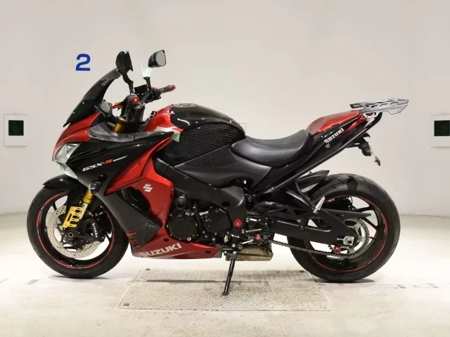Suzuki GSX-S1000F