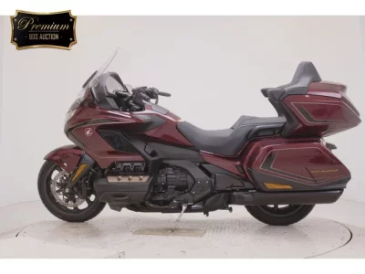 Honda GL1800 TOUR D  с аукциона в Японии