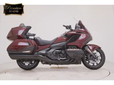 Honda GL1800 TOUR D  с аукциона в Японии