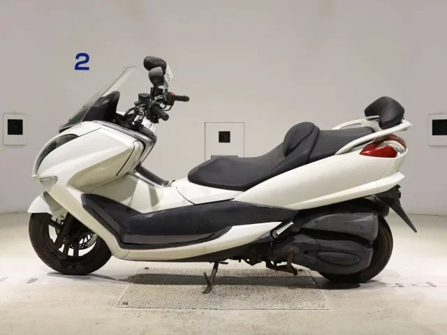 Yamaha MAJESTY 250-4