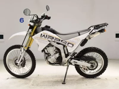 Yamaha WR250R