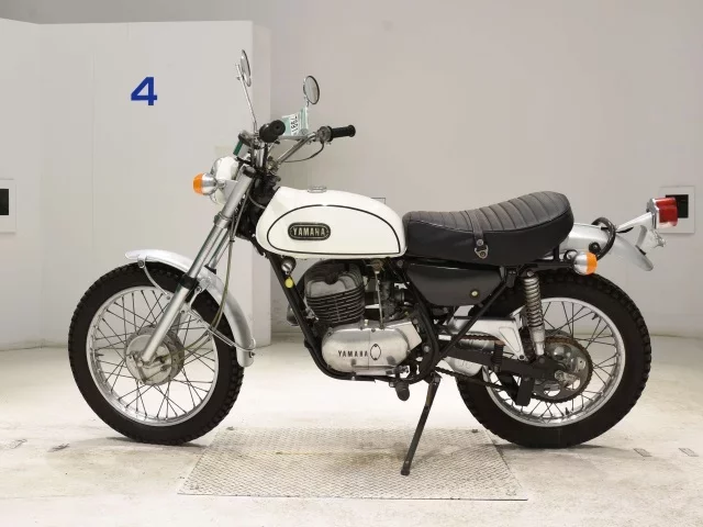 Yamaha DT1