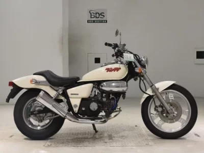 Honda MAGNA 50