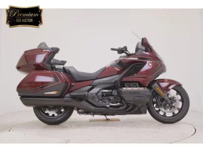Honda GL1800 TOUR D  с аукциона в Японии