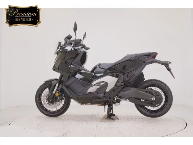 Honda X-ADV750-2