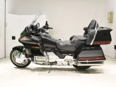 Honda GL1500 лот № 7744 оценка 4  с аукциона в Японии 2