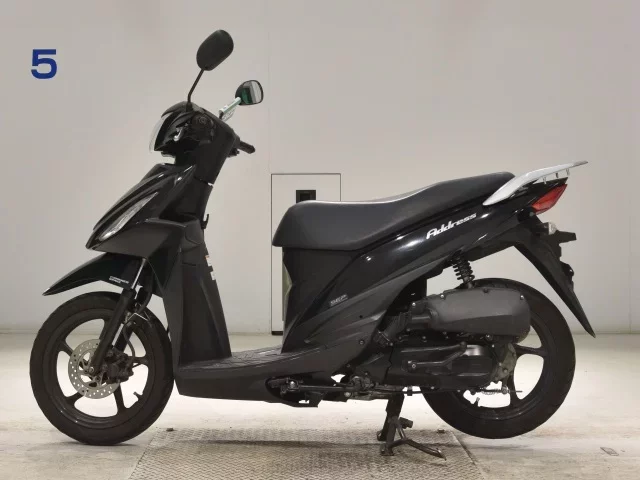 Suzuki ADDRESS110-2
