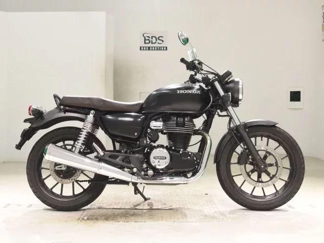 Honda GB350 лот № 5128 оценка 4  с аукциона в Японии