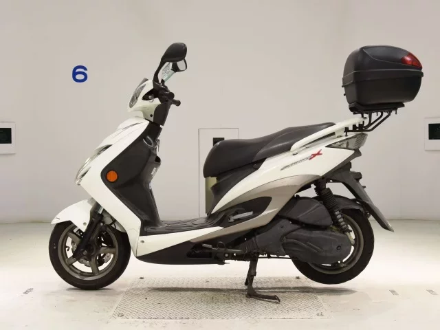 Yamaha CYGNUS125XSR-2