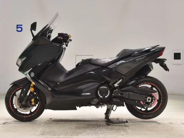 Yamaha T-MAX530SX