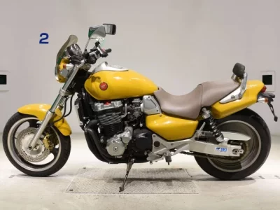 Honda X4