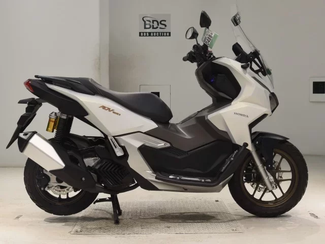 Honda ADV160