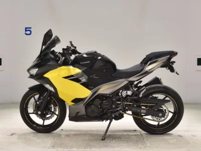 Kawasaki NINJA400-2 лот № 0251 оценка 4  с аукциона в Японии 2