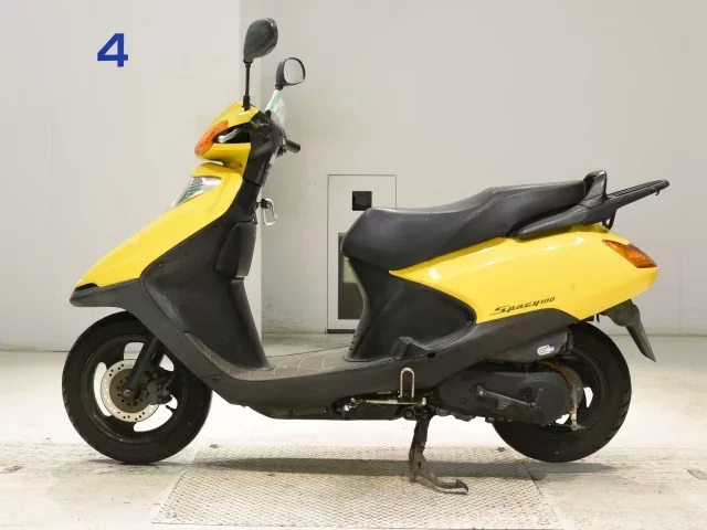 Honda SPACY100