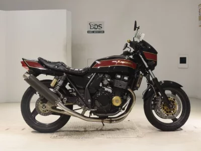 Kawasaki ZRX400
