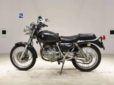 Suzuki ST250E