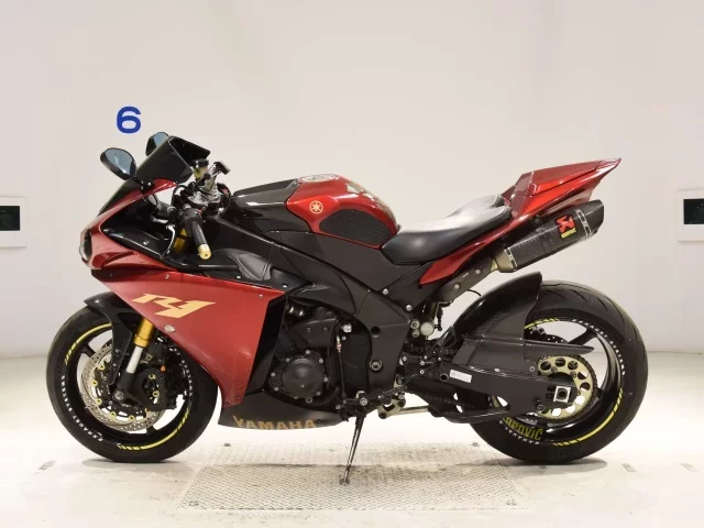 Yamaha YZF-R1