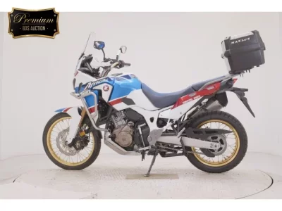 Honda CFR1000 AfricaTwin лот № 2544 оценка 5  с аукциона в Японии 2